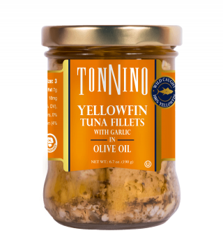 FAD-Free Yellowfin Tuna Fillets with Garlic in Olive Oil